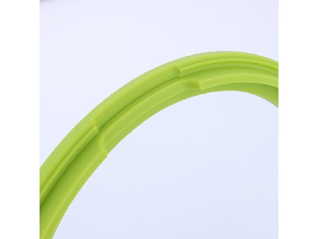 Silicone glass cover with handle